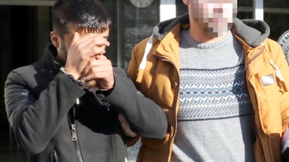 Evinde Bonzai ve Esrar Bulunan Şüpheli Gözaltına Alındı (2)