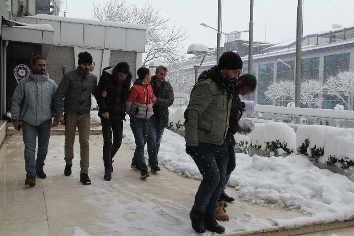 Fetö Bahanesiyle 50 Bin Liralık Vurgun