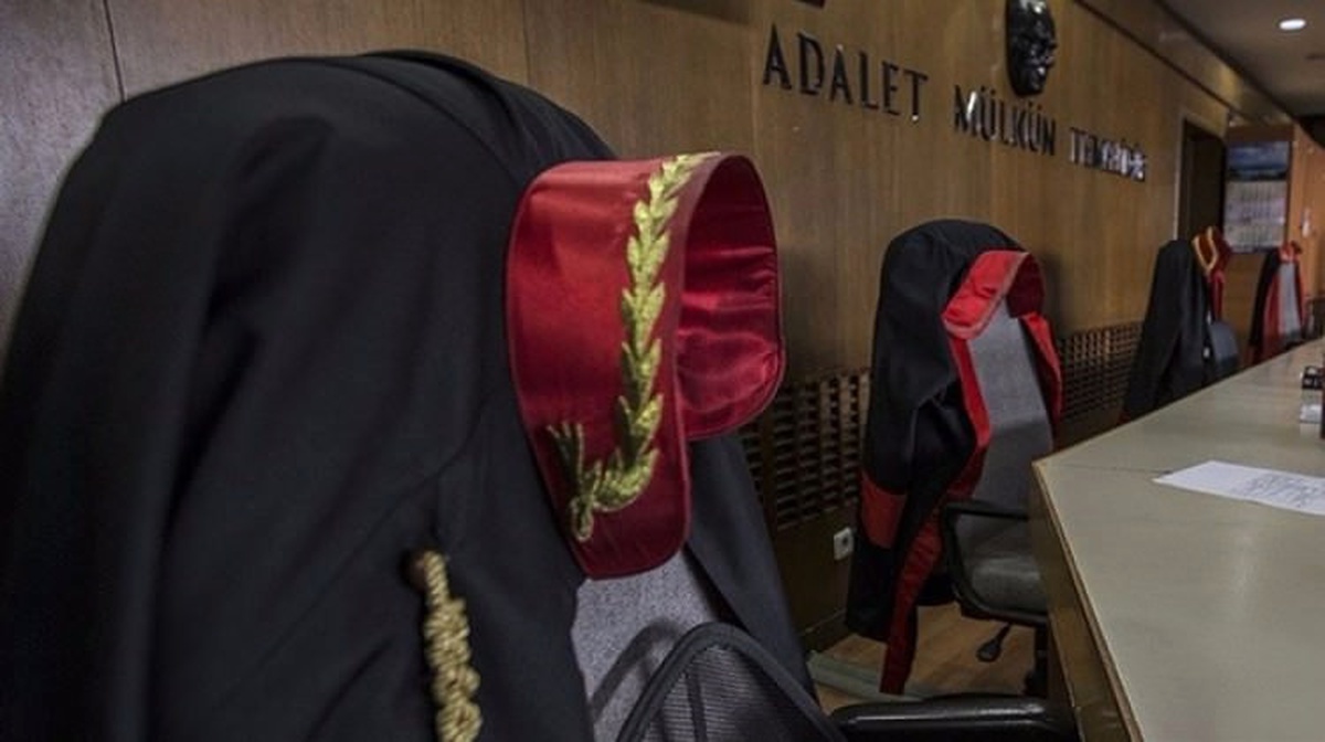 Fetö\'nün Talimatlarına Uymayanlara "Terörist" Muamelesi