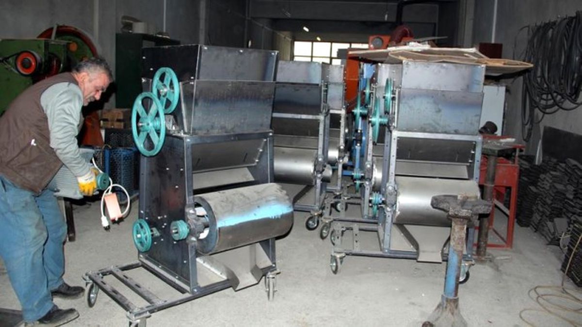 Giresun\'dan Üç Kıtaya \'Fındık Kıran\' İhracatı