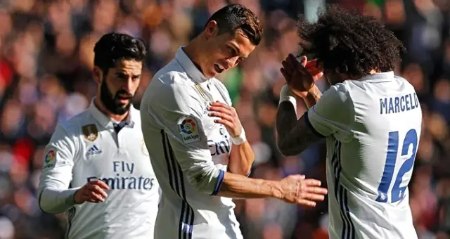 İspanya Ligi'nde Real Madrid, Granada'yı 5-0 Yendi - Son Dakika Spor