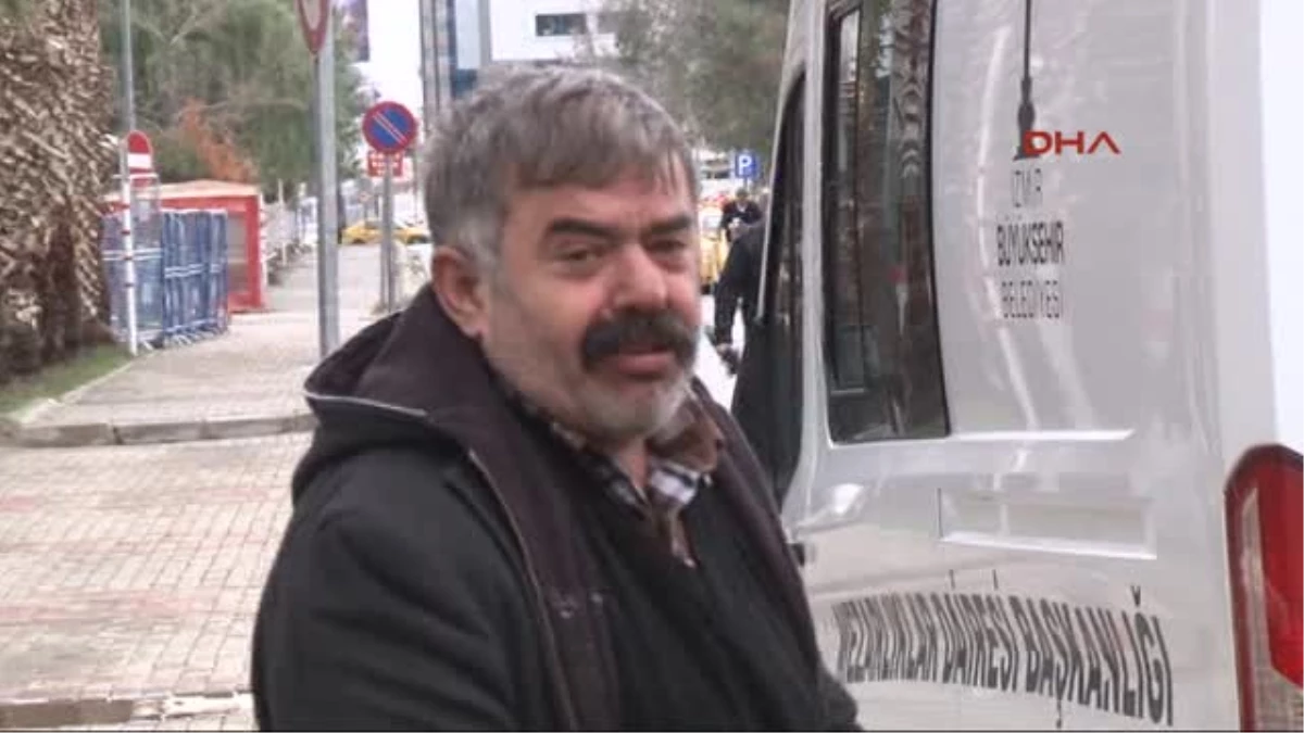 Izmir\'deki Bombalı Saldırıda 5 Adliye Çalışanı da Gözaltında
