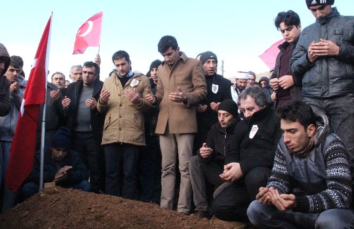 İzmir\'deki Terör Saldırısı