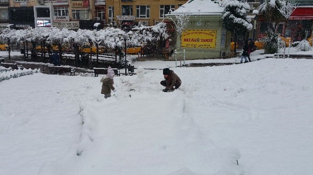 Kocaeli\'de Kar Yağışı Kartpostallık Görüntüler Oluşturdu