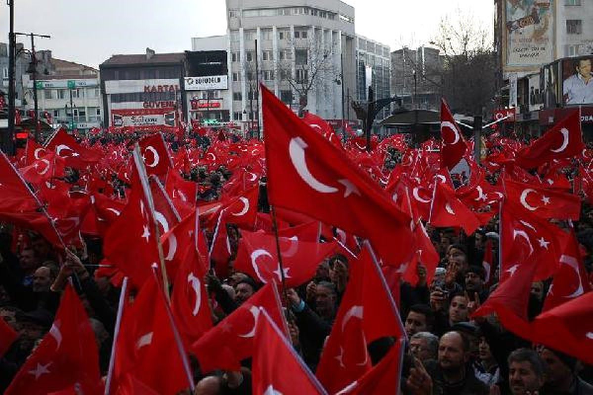 Malatya\'da Terör Protestosuna Onbinler Katıldı