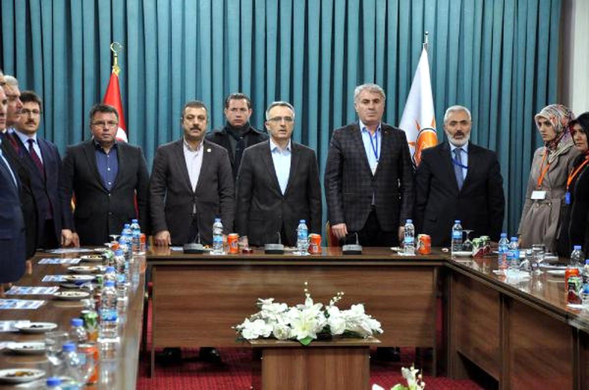 Maliye Bakanı Ağbal: Enflasyonu da Patlatan Bu Biber Zaten (3)