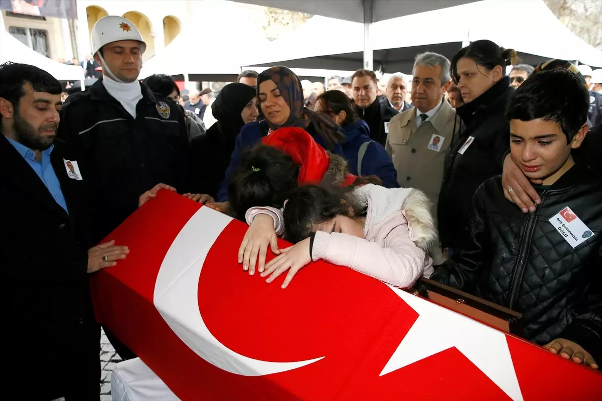 Şehit Polis Fethi Sekin Son Yolculuğuna Uğurlandı (2)