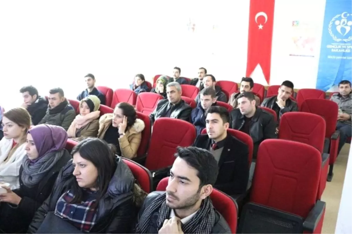 Suruç\'ta Rehber Öğretmenlere Madde Bağımlılığı Semineri Verildi