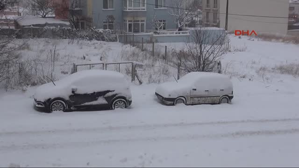 Tekirdağ Trakya\'da Kar Etkisini Sürdürüyor
