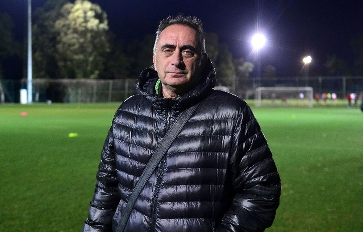 Ali Reşat Çağan: "Beşiktaş\'ın Kadrosunda Düşünmediği Oyuncularla Görüşüyoruz"
