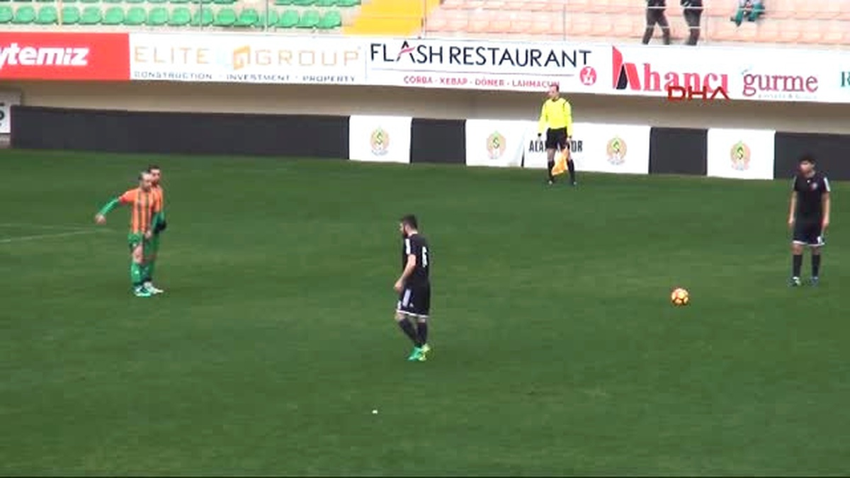 Aytemiz Alanyaspor, Kardemir Karabükspor\'u Farklı Yendi