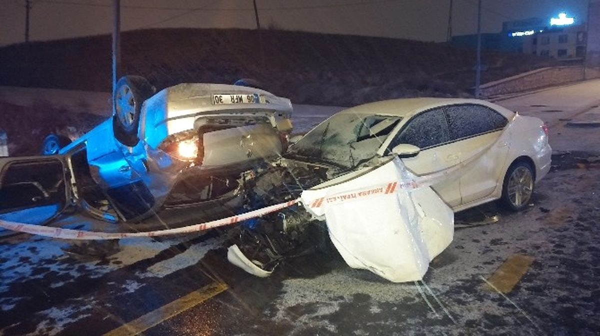 Başkent\'te Trafik Kazası: 1 Ölü 1 Yaralı