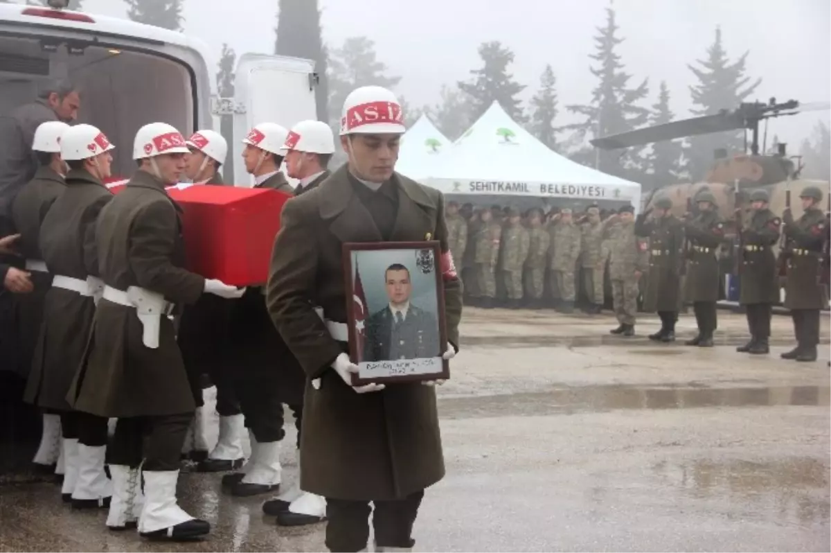 Fırat Kalkanı Şehidi Törenle Memleketine Uğurlandı