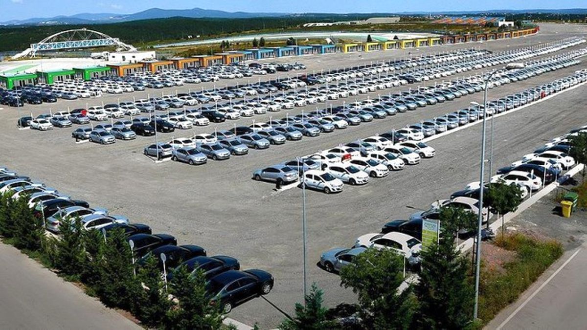 Geçen Yıl Satılan Her 4 Otomobilden 3\'ü İthal