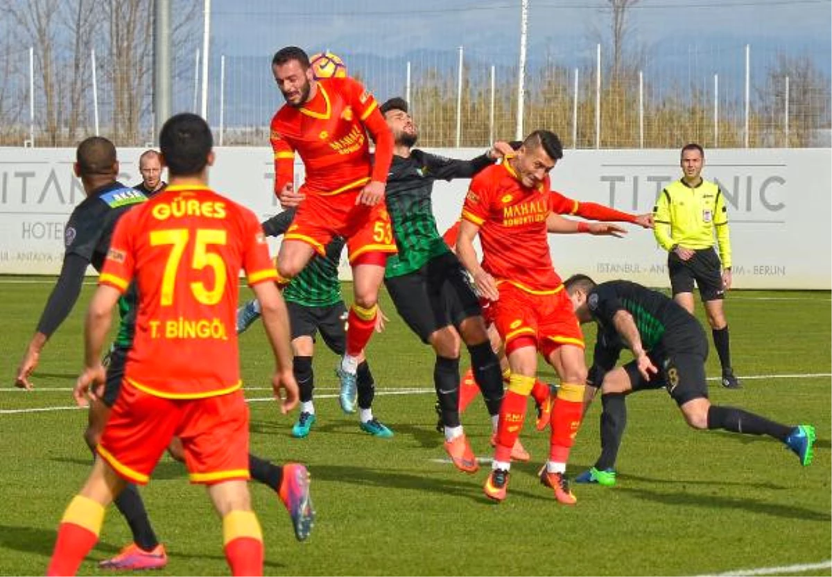 Göztepe, Hazırlık Maçında Akhisar Belediyespor\'a Mağlup Oldu