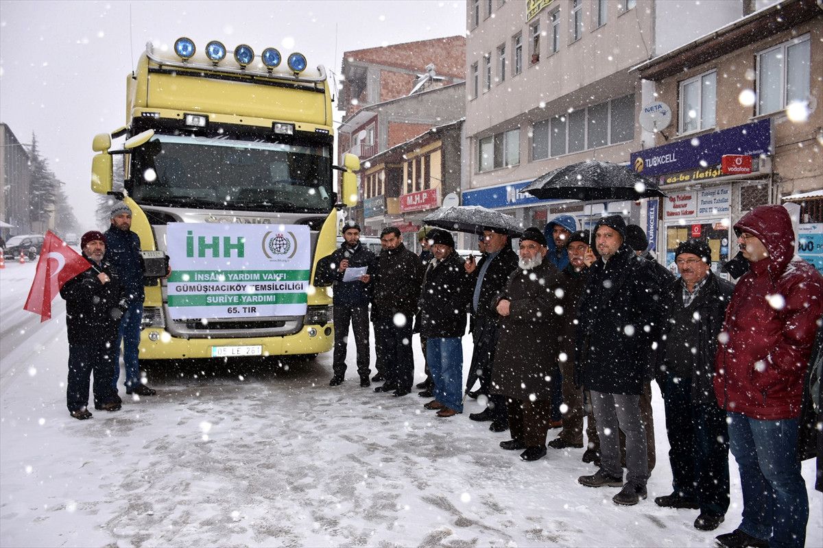 Gümüşhacıköy\'den Haleplilere Yardım