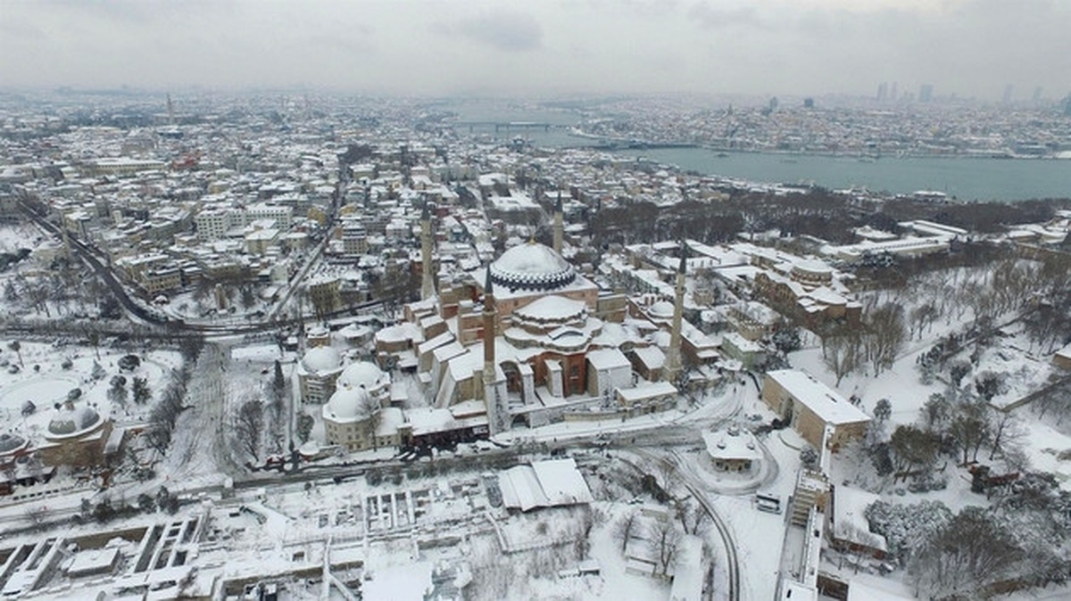 Havadan Fotoğraflarla İstanbul\'da Kar