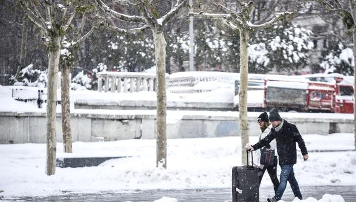 İstanbul\'da Kar Kalınlıkları Kayak Merkezlerindeki Gibi