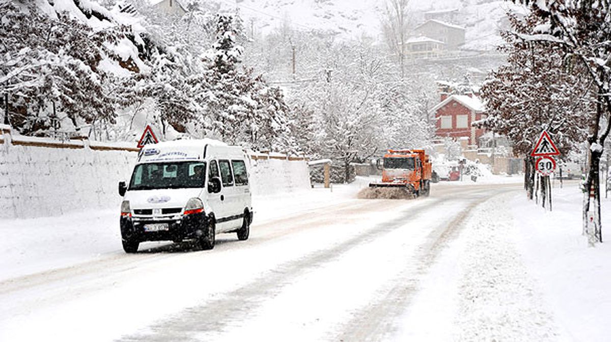 Kar Yağışı Gece Etkisini Yitirdi