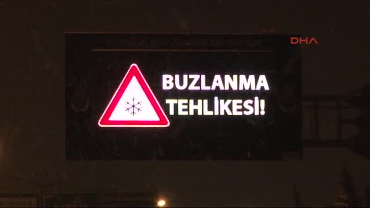 Kar Yağışı Gece Etkisini Yitirdi