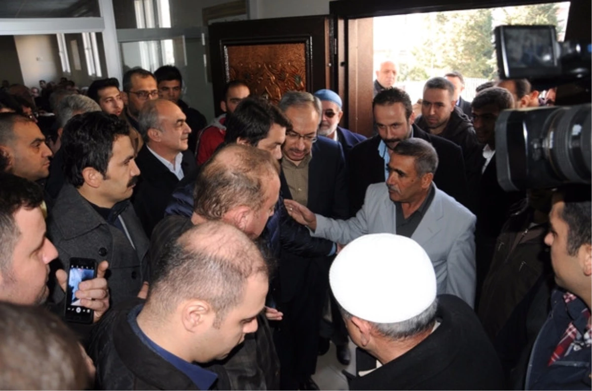 Mardin\'de Husumetli Akrabalar Barıştırıldı