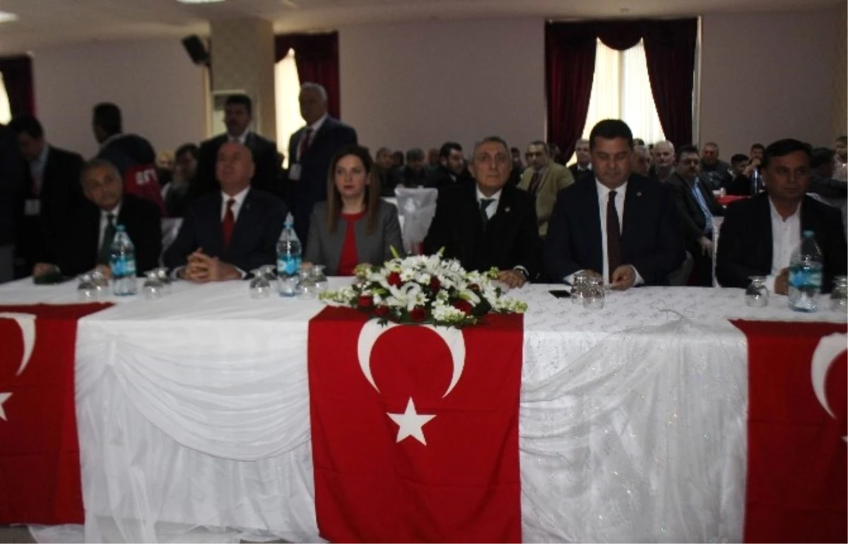 MHP Denizli\'de Anayasa Bilgilendirme Toplantısı Düzenlendi
