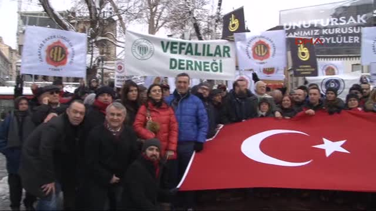 Ortaköy\'de Terör Protesto Edildi