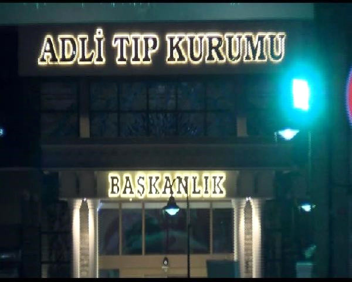 Polis Memuru Adliyede İntihar Etti