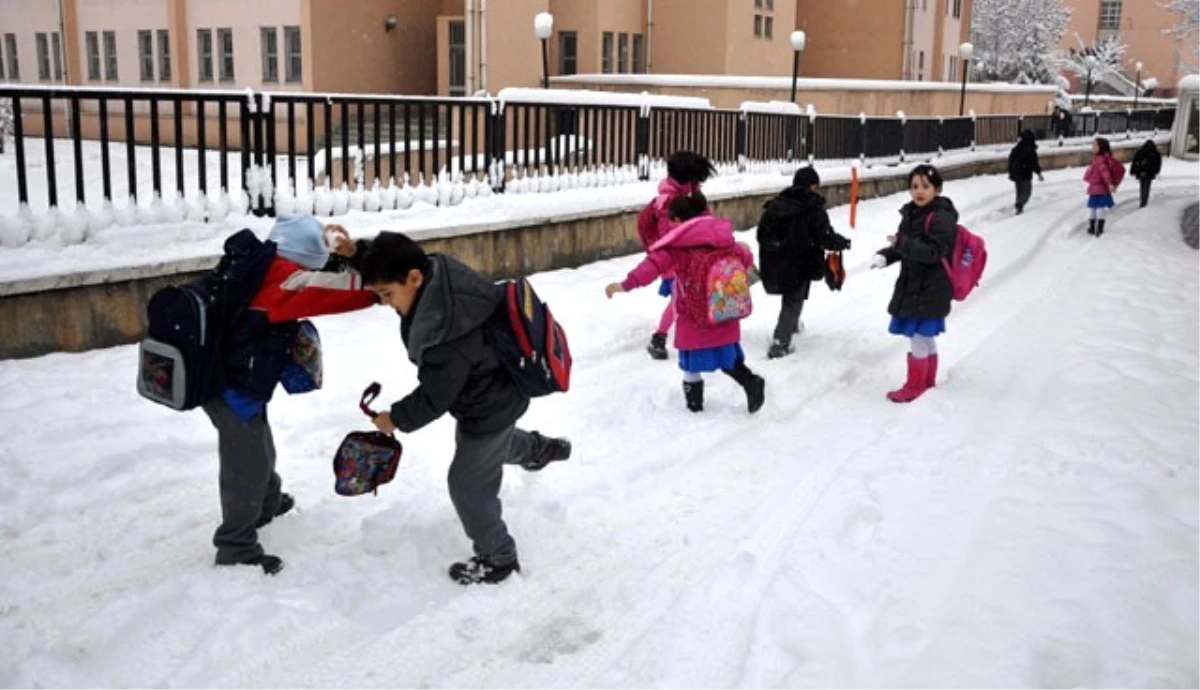 Samsun\'da Eğitime Kar Engeli