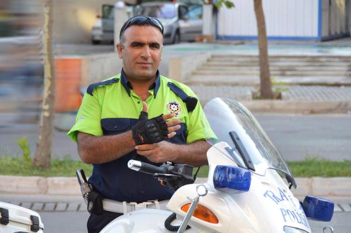 Şehit Polis Memuru Fethi Sekin\'in Ölen Annesine Ağıdı, Yürek Dağladı