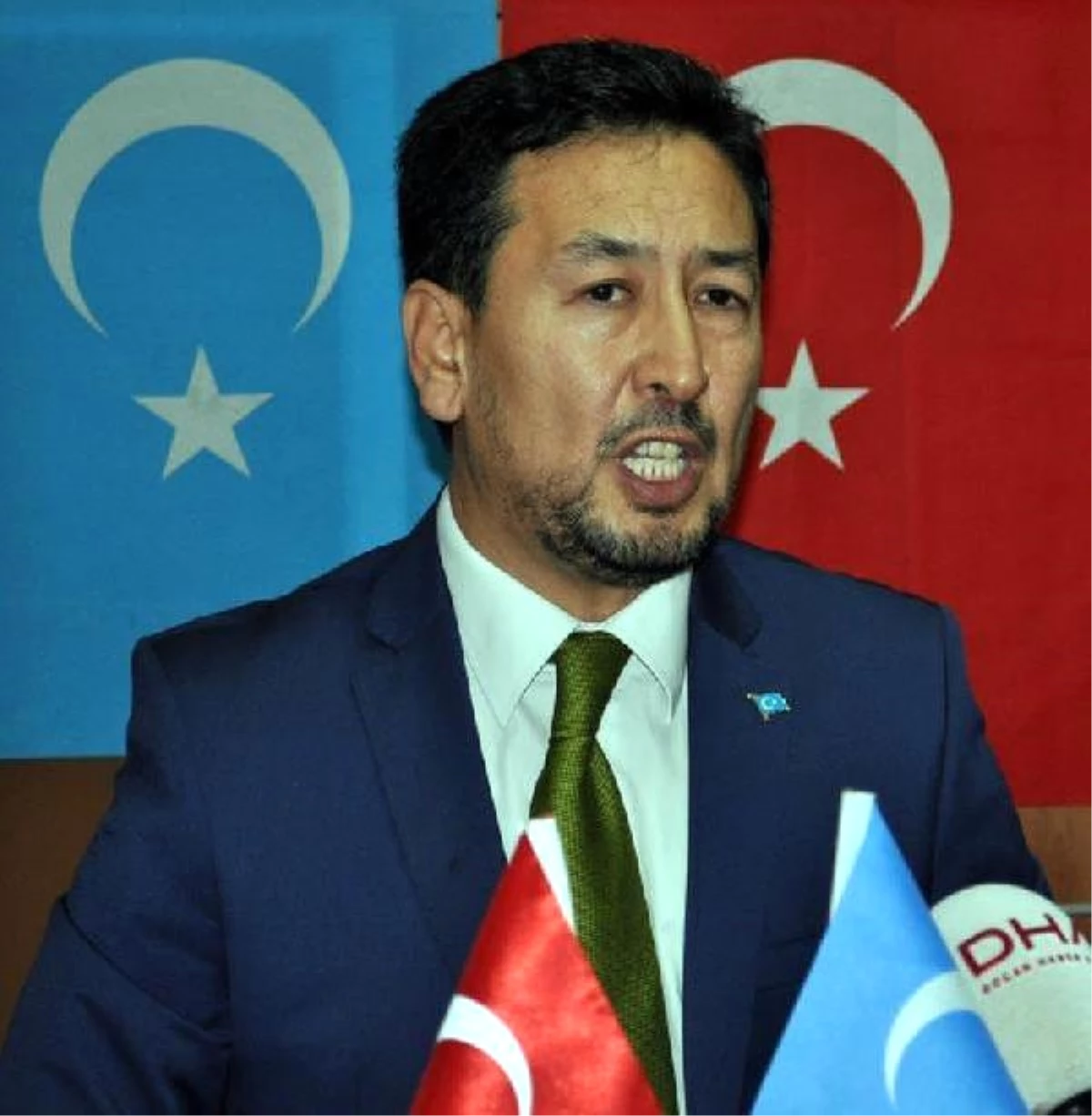 Seyit Tümtürk: Reina Teröristine \'Uygur\' Diyen Veysi Kaynak\'a Kırgınız
