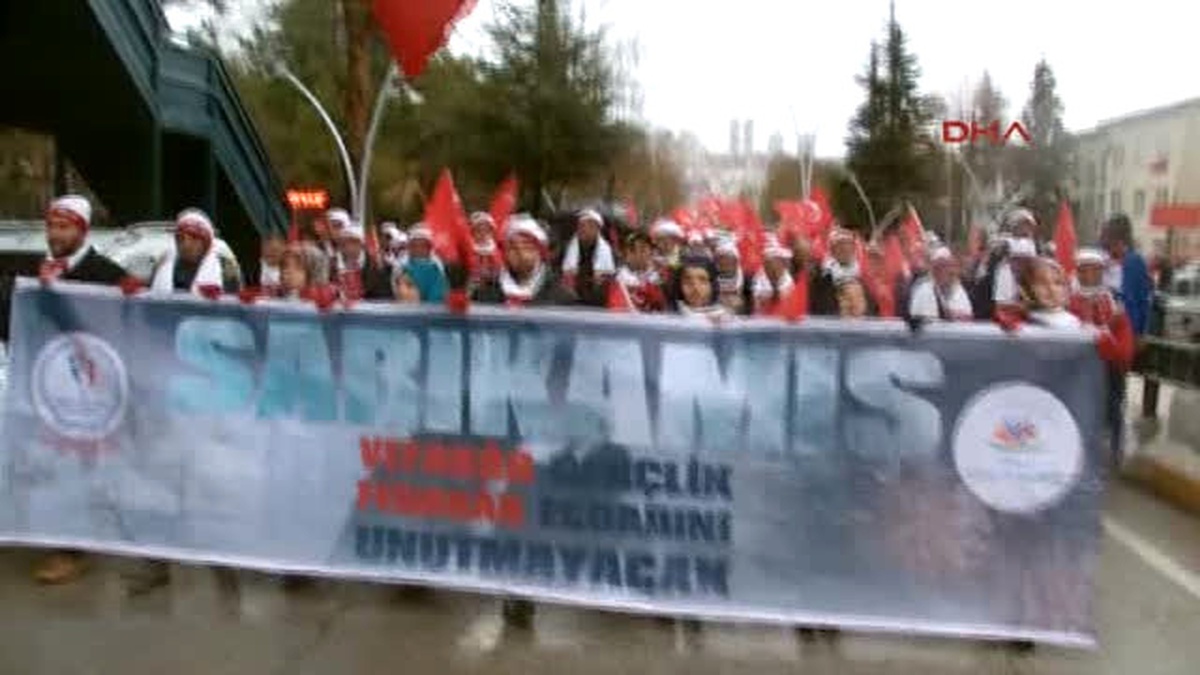 Tokat\'ta Sarıkamış Şehitleri Için Yürüyüş