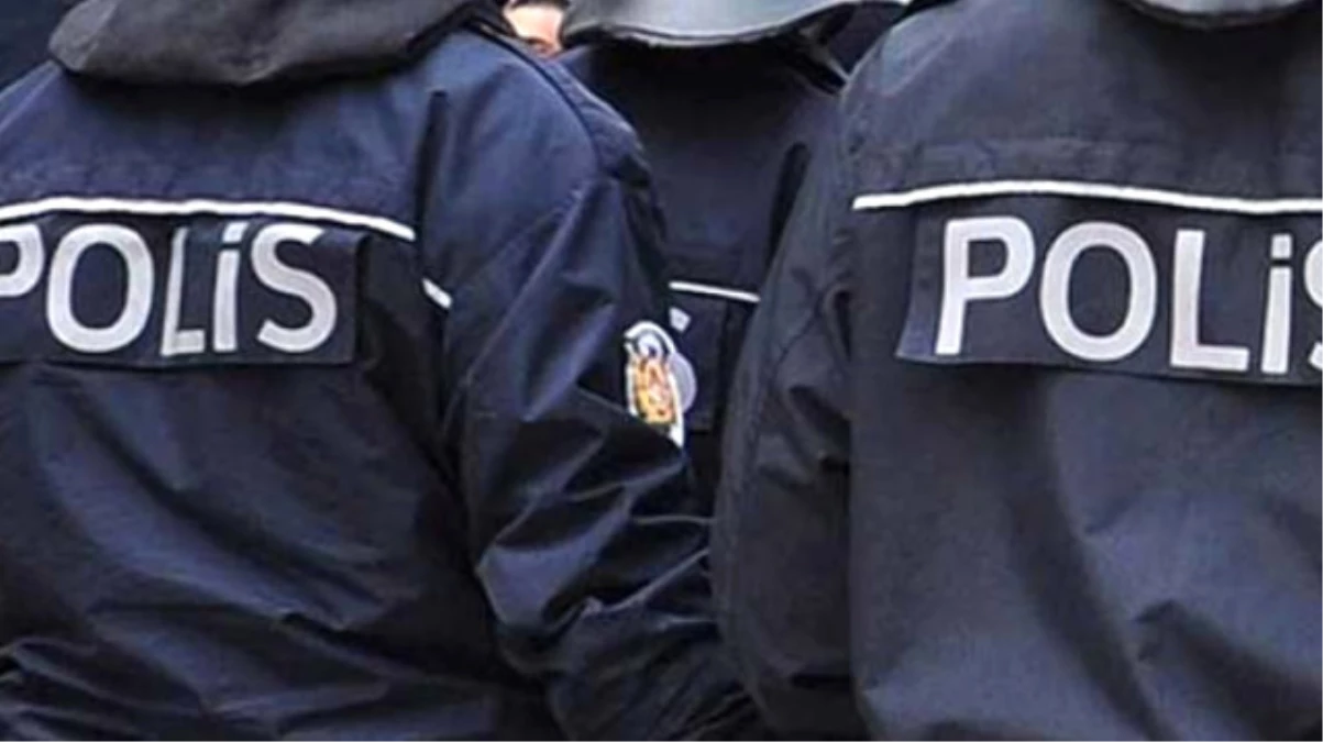 Adana\'da 35 Polise Fetö Gözaltısı (2)