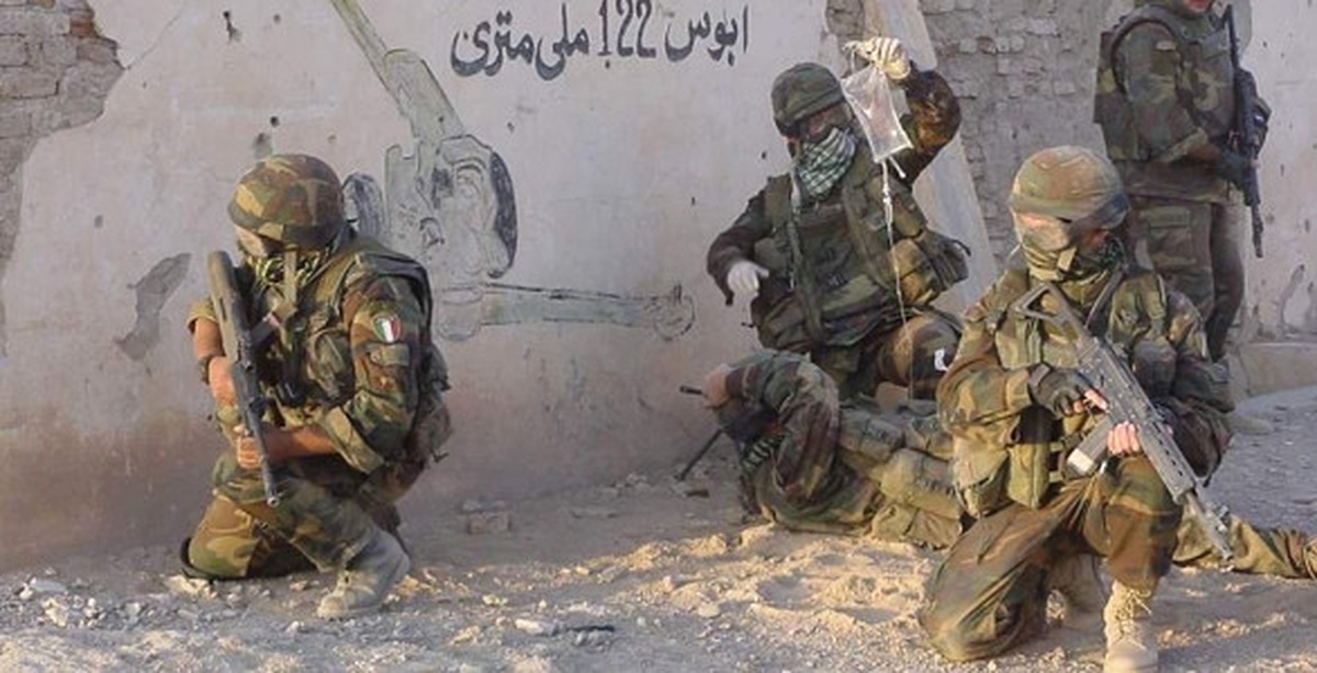 Afganistan\'da Taliban Argandab İlçesine Saldırdı