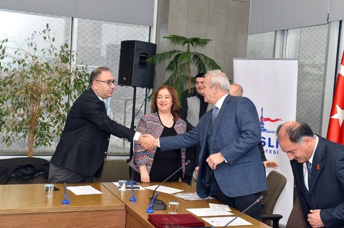 Aıds\'e Karşı Şişli Belediyesi ve New York Eyalet Üniversitesi İşbirliği