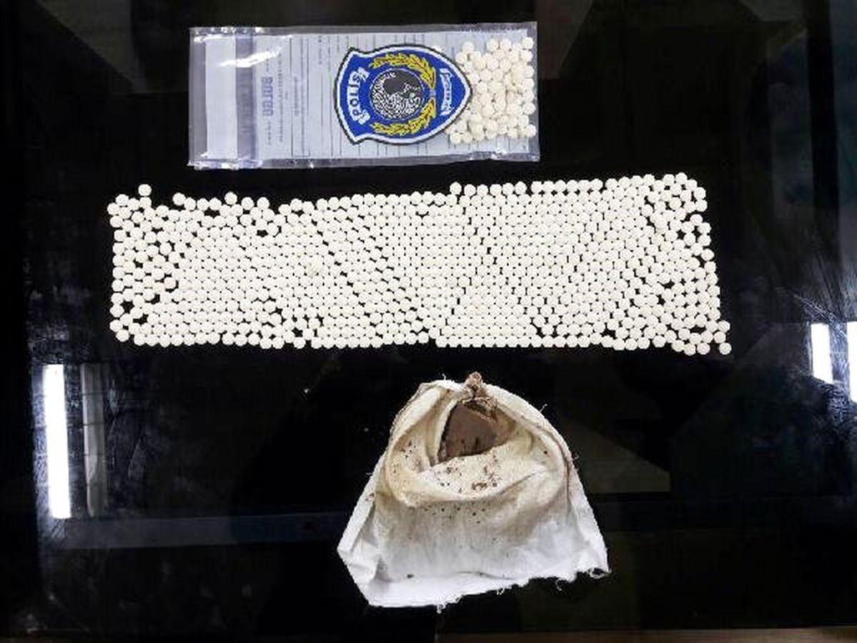 Akçakale\'deki Metruk Evde Uyuşturucu Ele Geçirildi