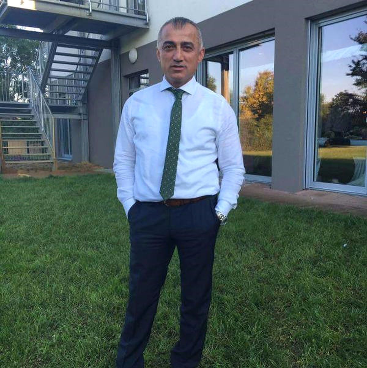 Almanya\'da Öldürülen İşadamı Samsun\'da Toprağa Verildi