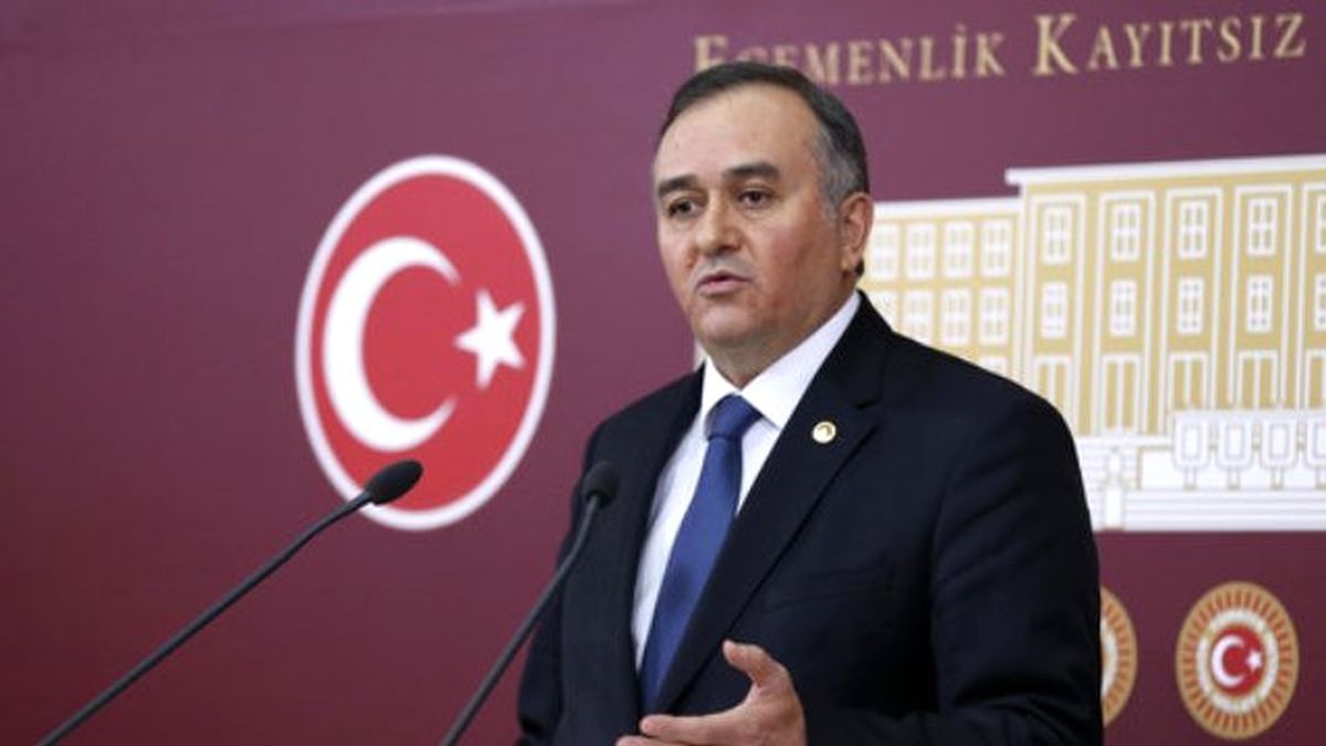 MHP\'li Erkan Akçay: CHP, Toplumu Gerilime Sürüklüyor
