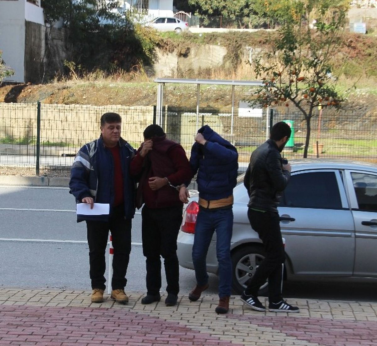 Antalya\'da Fuhuş Operasyonu: 3 Gözaltı