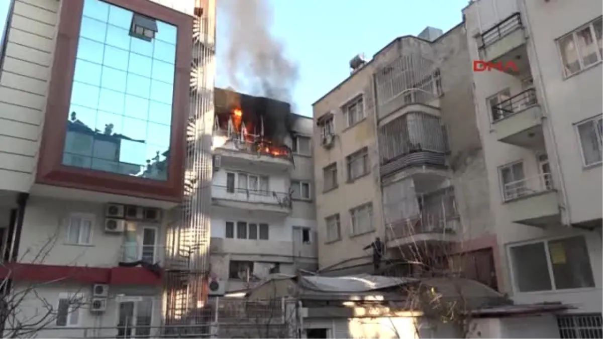 Antalya\'da Korkutan Yangın