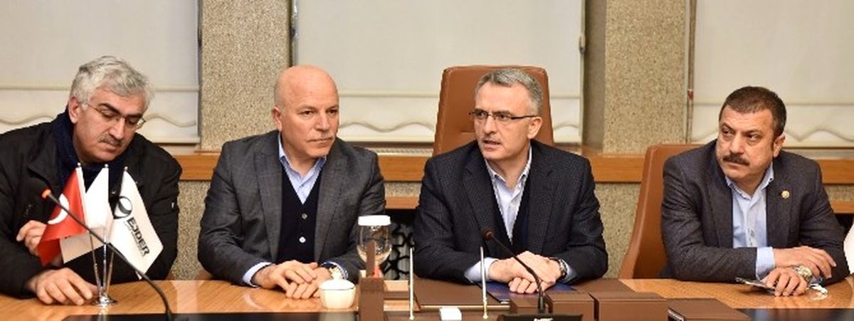 Bakan Ağbal\'dan Başkan Sekmen\'e Övgü Dolu Sözler