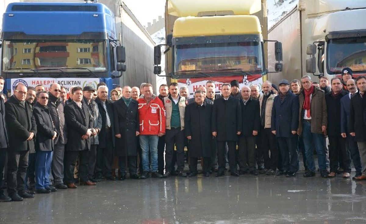 Bilecik\'te 7 Tır Dolusu Yardım Malzemesi Suriye\'ye Yola Çıktı