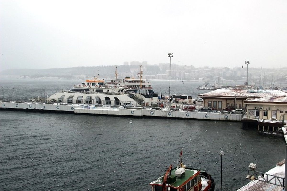 Bozcaada Seferine Fırtına Engeli