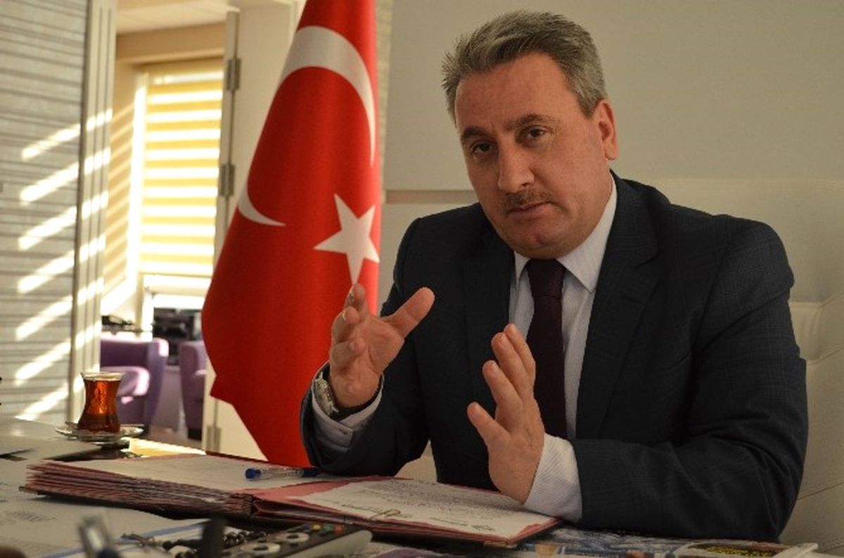 Demirhan Yönetimini Kutladı