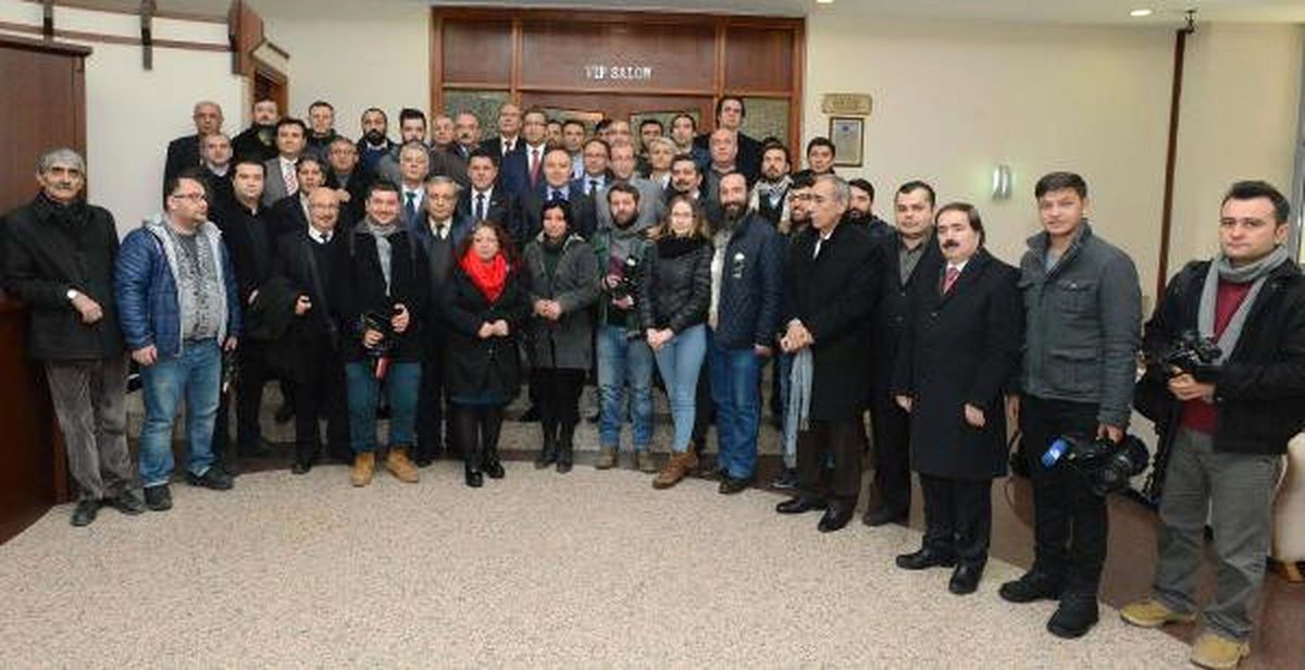Denizli\'de Fetö\'den 1604 Kişi Hakkında İşlem Yapıldı, 755\'i Tutuklandı