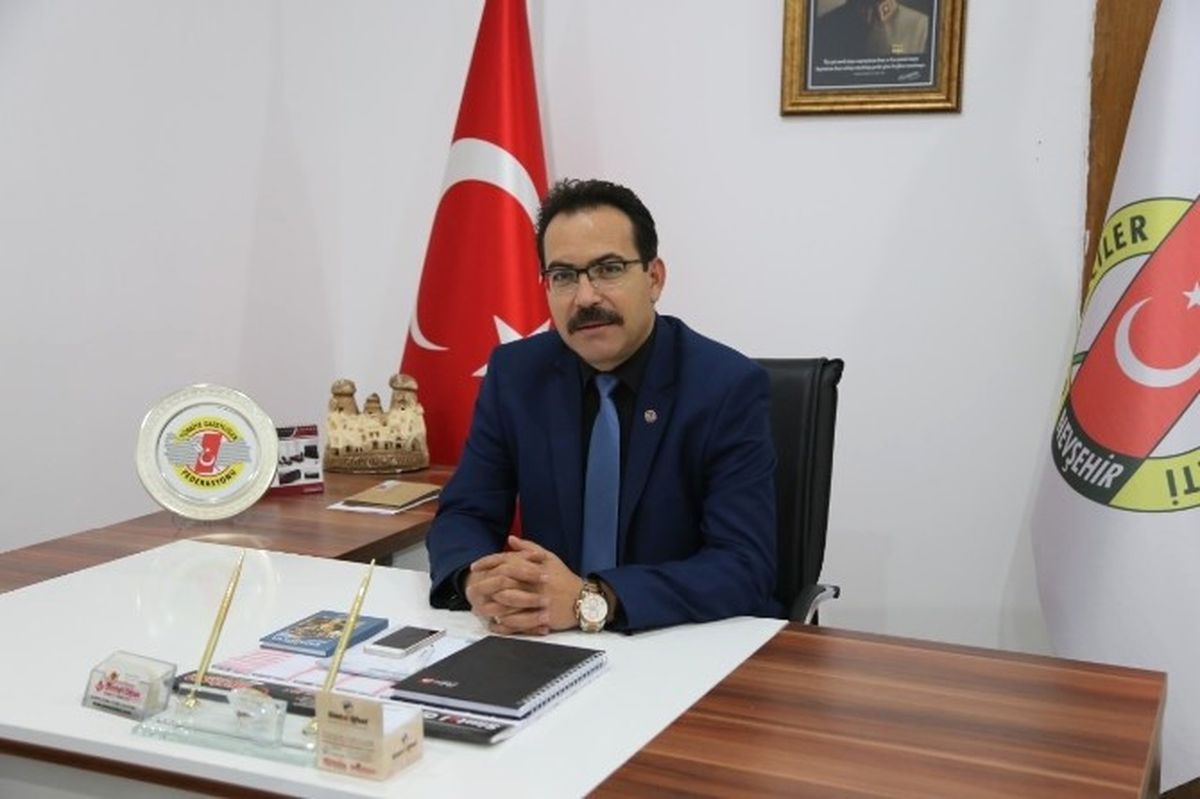 Ekici\'den Çalışan Gazeteciler Günü Mesajı