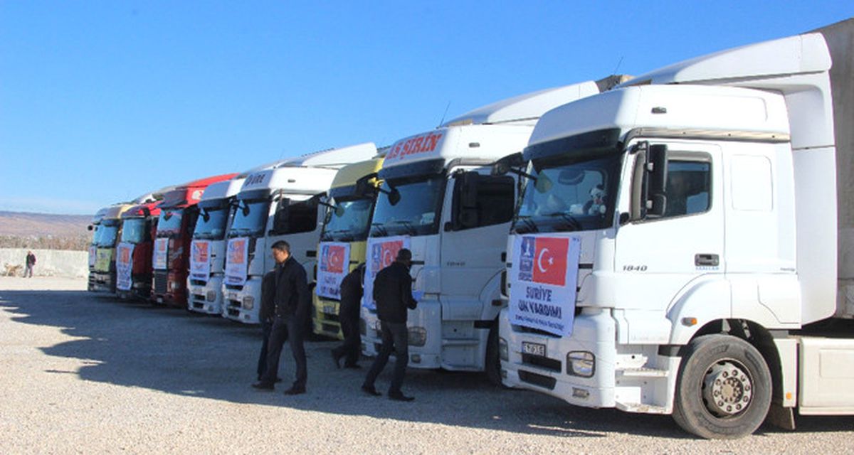 Halep\'e Yol Açın" Kampanyası