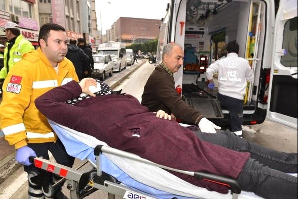 İmamın Eşi Çocukluk Aşkına Kaçtı, O da \'Beni Aldattı\' Diye Vurdu