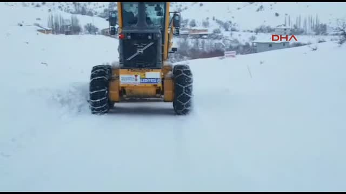 Kahramanmaraş Elbistan\'da Hasta Çocuğu Akom Ekipleri Kurtardı