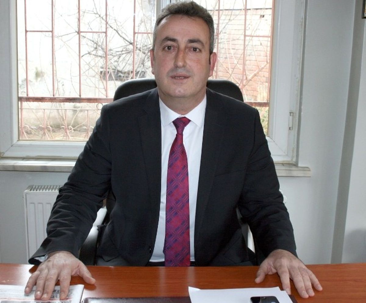 Kar Yağışı Çiftçiyi Sevindirdi